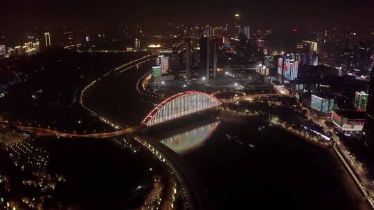 武汉晴川桥夜景硚口区夜景片段4下降俯拍
