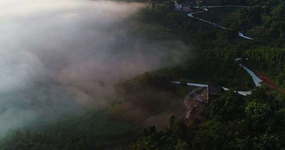 云海日出美丽乡村