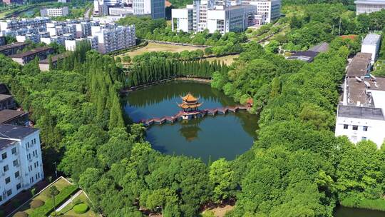 航拍江西井冈山大学湖心亭