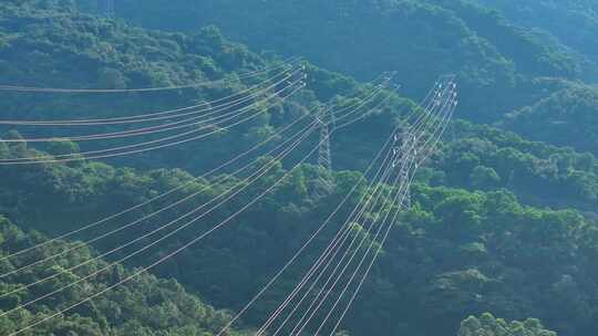 航拍大山 特高压输电线路 电网