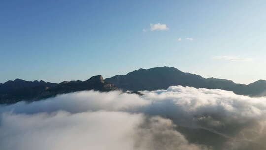 航拍山东泰山日出云海风光