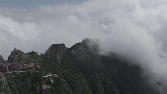 老君山主峰返航