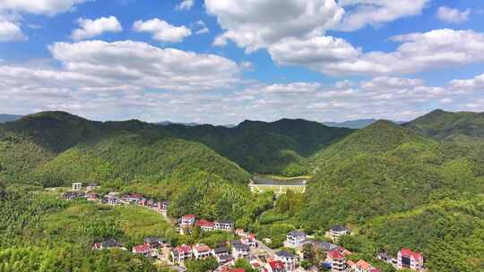 航拍山区 大山空镜头