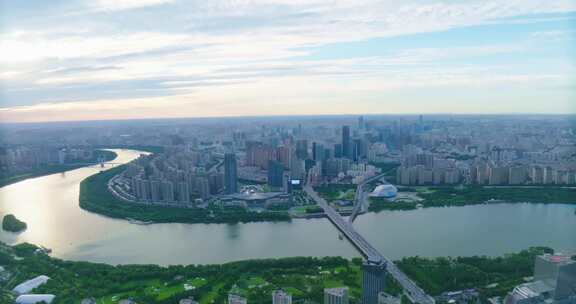 沈阳空境大钻石浑河浑河桥青年大街