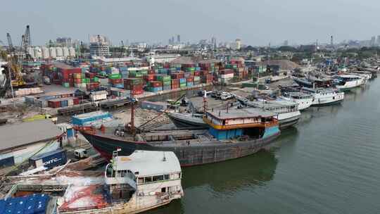 原创 印尼雅加达港口码头运输物流航拍风光