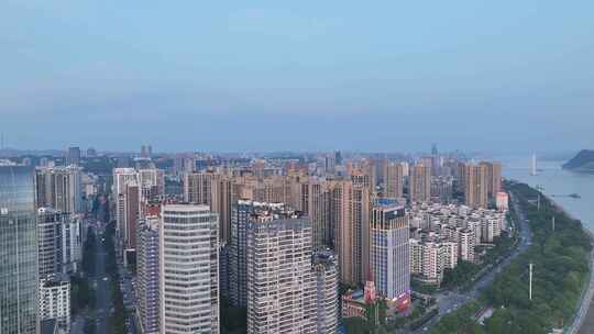 航拍宜昌城市沿江风景