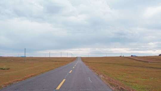 秋天呼伦贝尔中俄边境边防公路卡线沿途风景