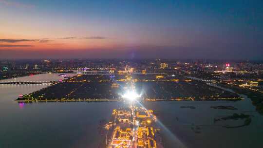 聊城中国水上古城夜幕降临夜景灯光航拍