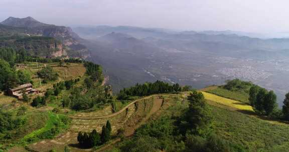 太行山峡谷山村山峰远山断崖一组05