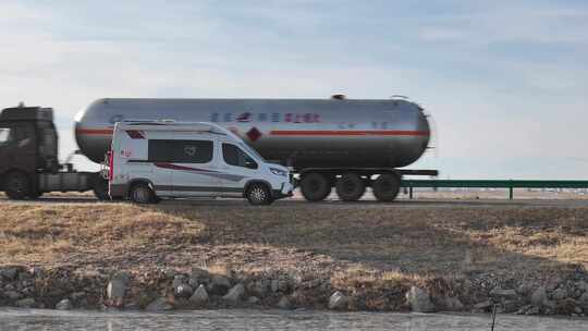 内蒙古公路自驾旅行