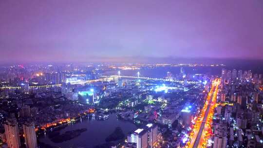 海口夜晚城市云海风光