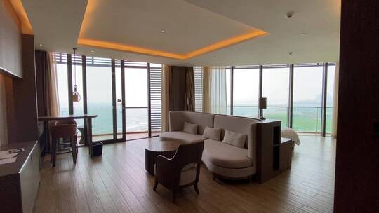 青岛红树林酒店，180度海景房欣赏海岸线