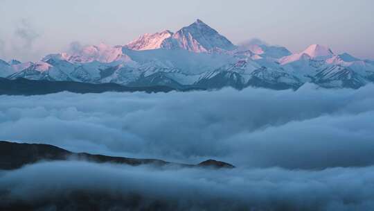 雪山云海延时摄影合集