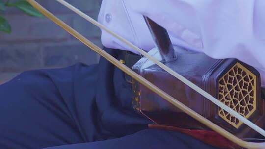 4K人文意境拉二胡特写实拍视频