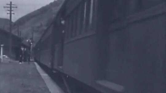 上世纪20年代-50年代民国京汉铁路火车出站