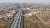 高速公路航拍田野乡村景象高清在线视频素材下载