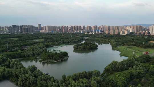 西安大明宫遗址公园太液池景区航拍2