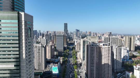 航拍武汉中南路