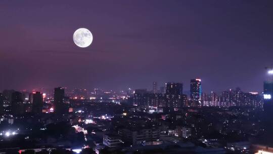 原创4K城市夜景月亮空镜