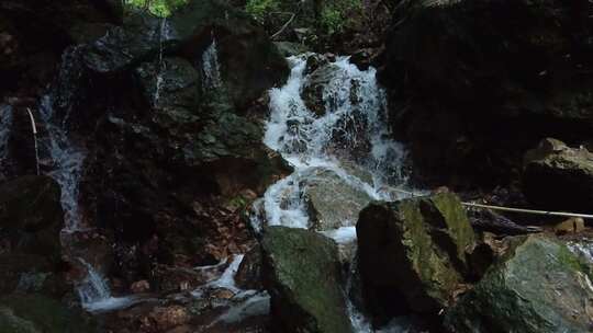 山间溪流瀑布流水自然风光实拍