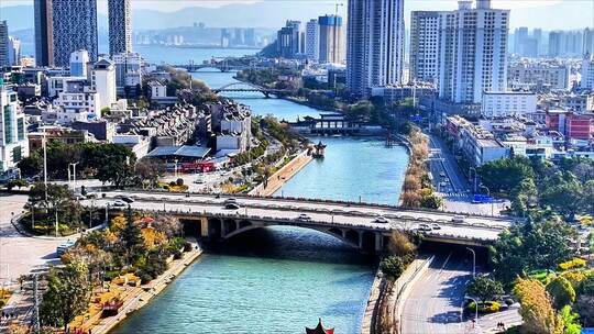 城市河流桥梁全景