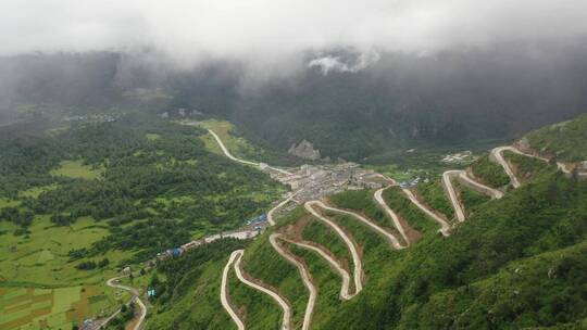 、西藏吉隆镇吉隆沟盘山公路城市鸟瞰