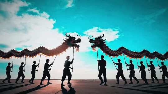 户外舞龙表演剪影画面