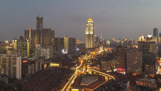 延时摄影城市天际线高楼交通夜景