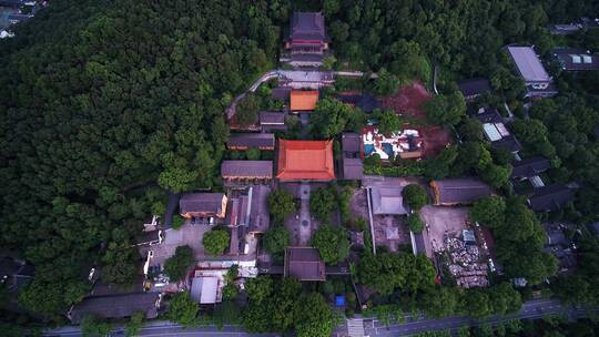 航拍杭州西湖风景区南屏山净慈寺古刹庙宇