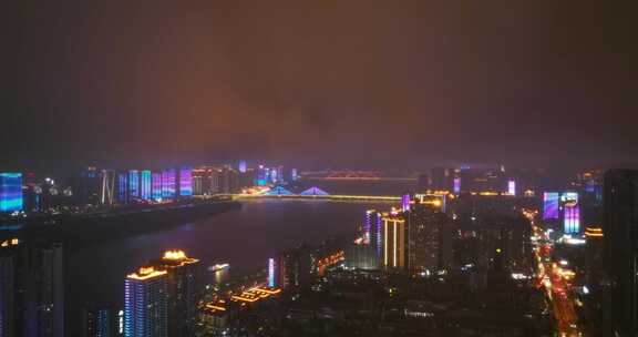 4k长沙湘江雨天夜景灯光秀航拍