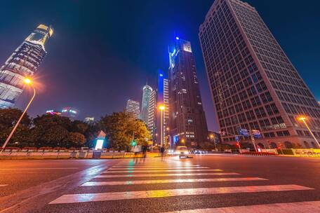 上海银行大厦夜景延时摄影