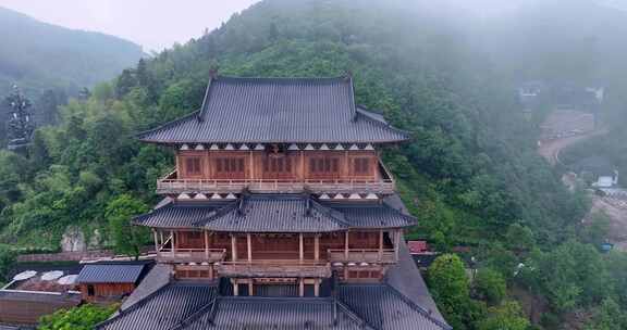 中国浙江杭州径山寺古寺仙气缭绕航拍