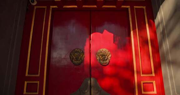 北京胡同大门双头狮子门扣