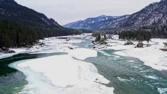 河流、雪、融冰、水流