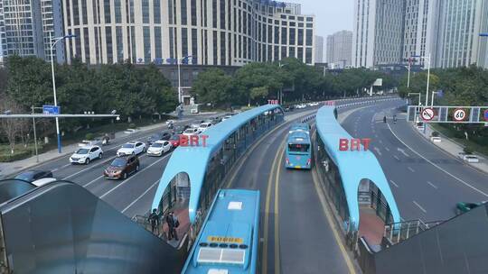 BRT快速公交-运镜实拍和航拍视频素材模板下载