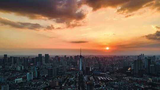 航拍成都城市全景夕阳晚霞