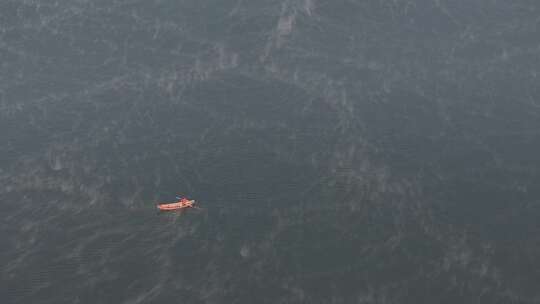 湖北黄冈罗田大别山天堂湖湖面晨雾云海