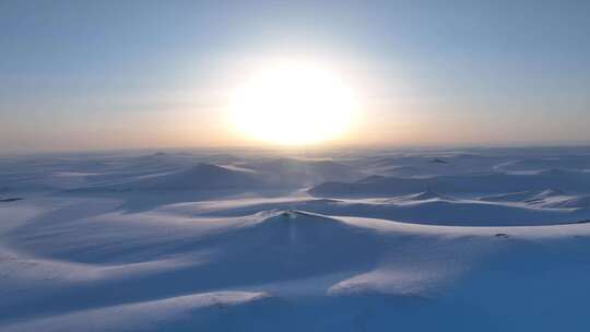 航拍冬天内蒙古草原雪原暮色