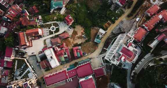 东南亚典型居民区上方的鸟瞰图。越南萨帕。