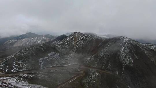 原创 四川贡嘎山雅哈垭口公路自驾游风光