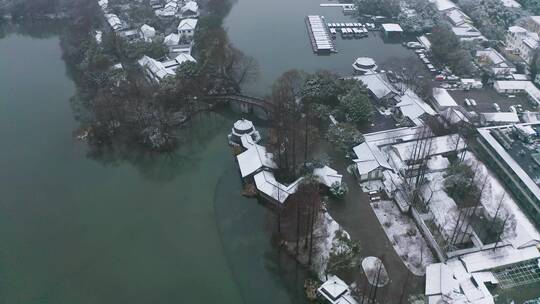 杭州西湖茅家埠景区航拍雪景