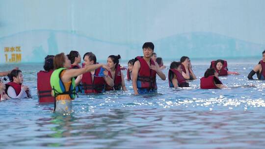 水上乐园夏日狂欢