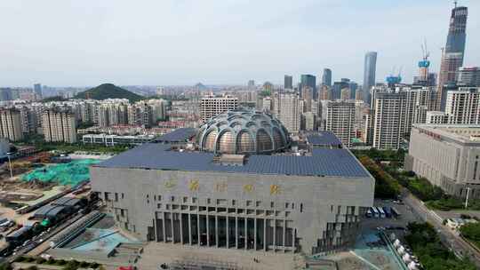 山东济南经十路CBD城市道路商圈航拍风景