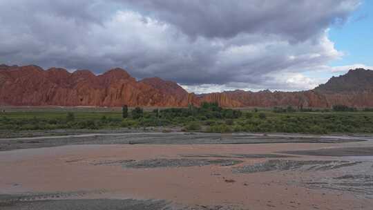 天山神秘大峡谷