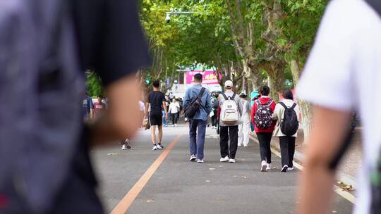 大学 校园 学生人流 大学学生大学