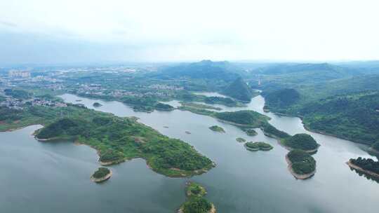 航拍贵阳阿哈湖国家湿地公园