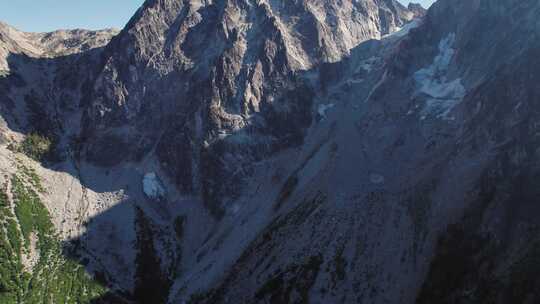 科尔查克湖，山，湖，树