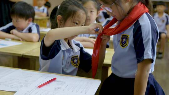 小学初中课堂体育音乐课间操班级课堂奔跑