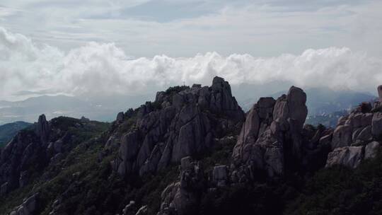 航拍青岛崂山巨峰海上名山