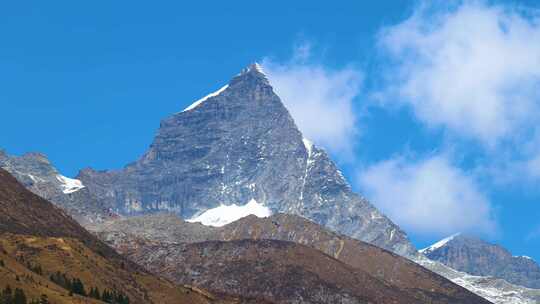 四姑娘山双桥沟冬季雪山延时视频